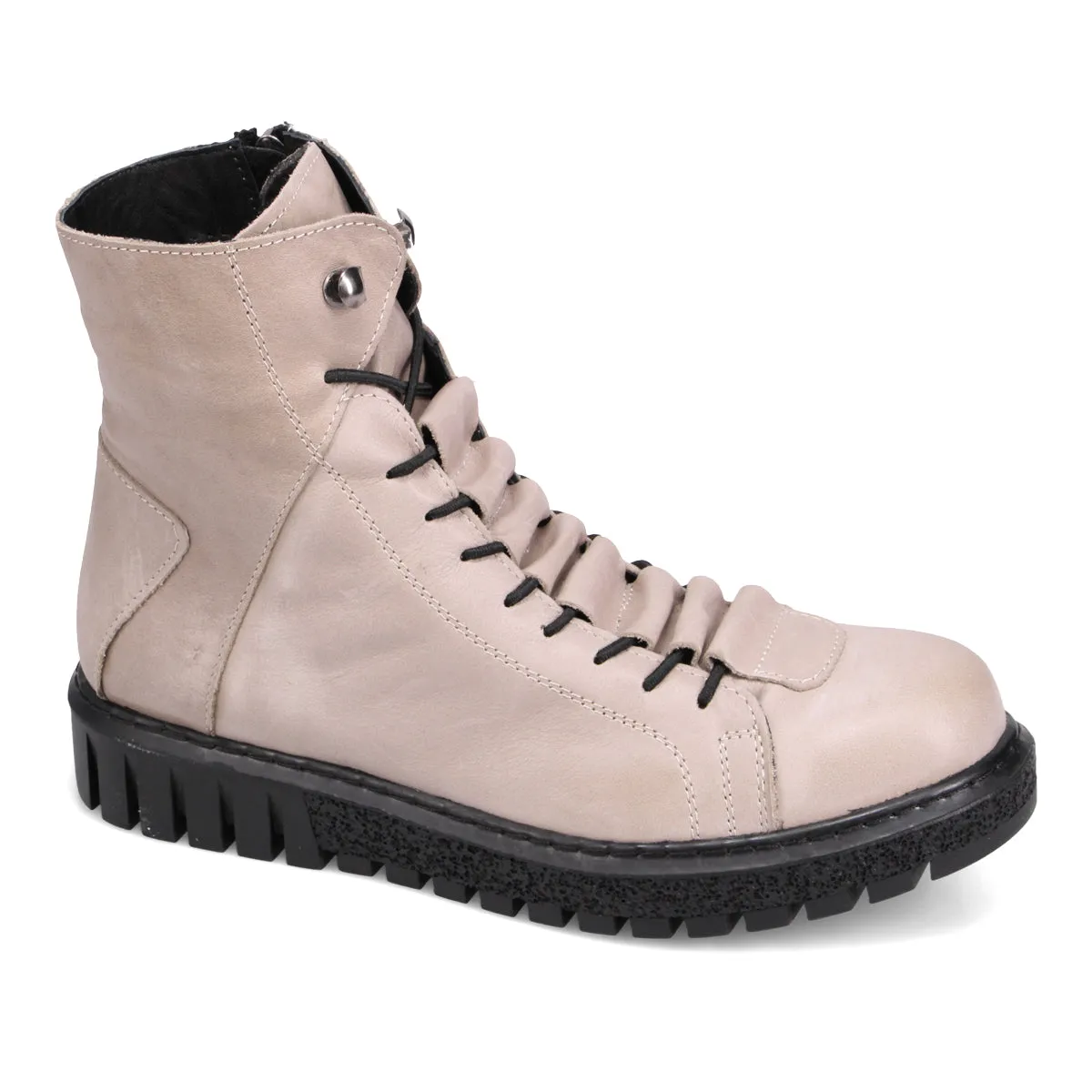 Buster Lace-Up Boot