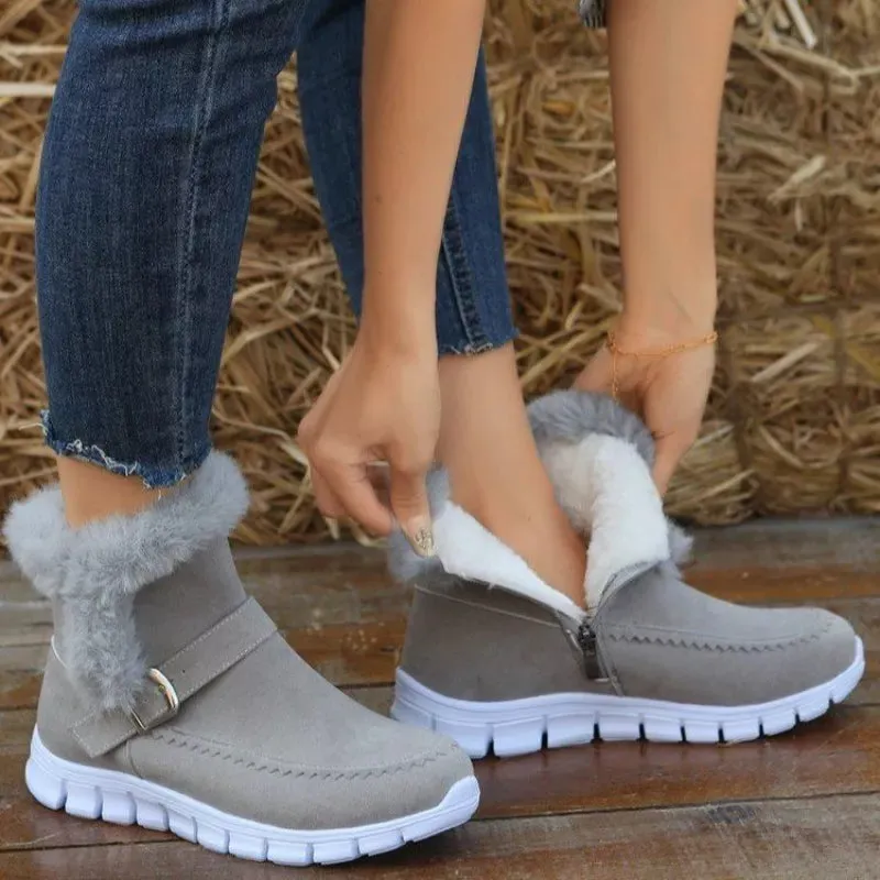 FUR-LINED CHELSEA SNOW BOOTS