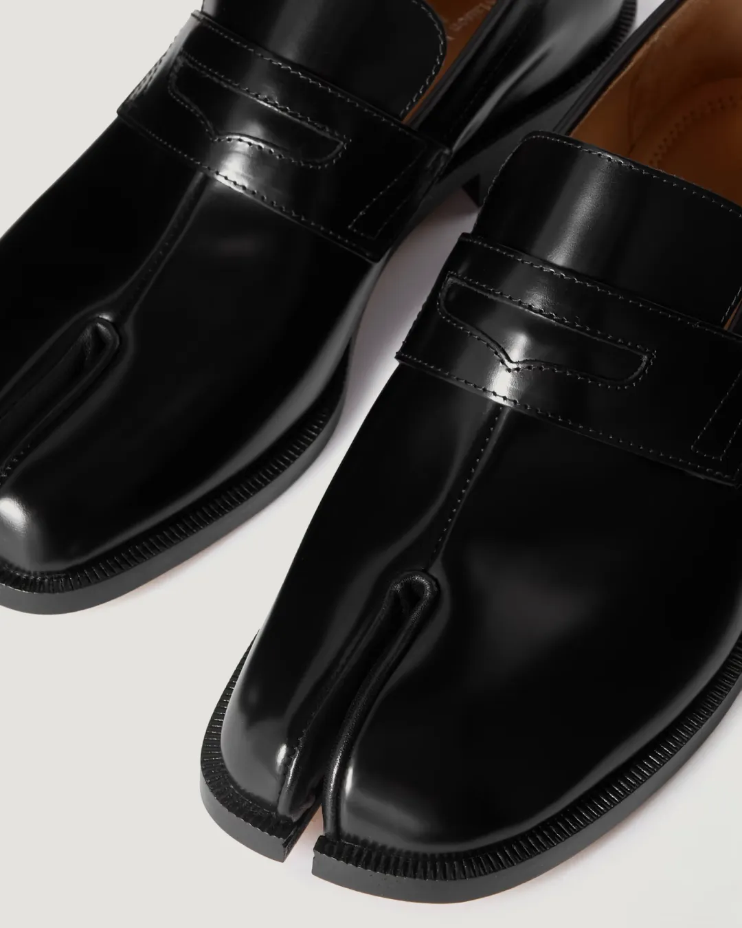 Maison Margiela Tabi Leather Loafers