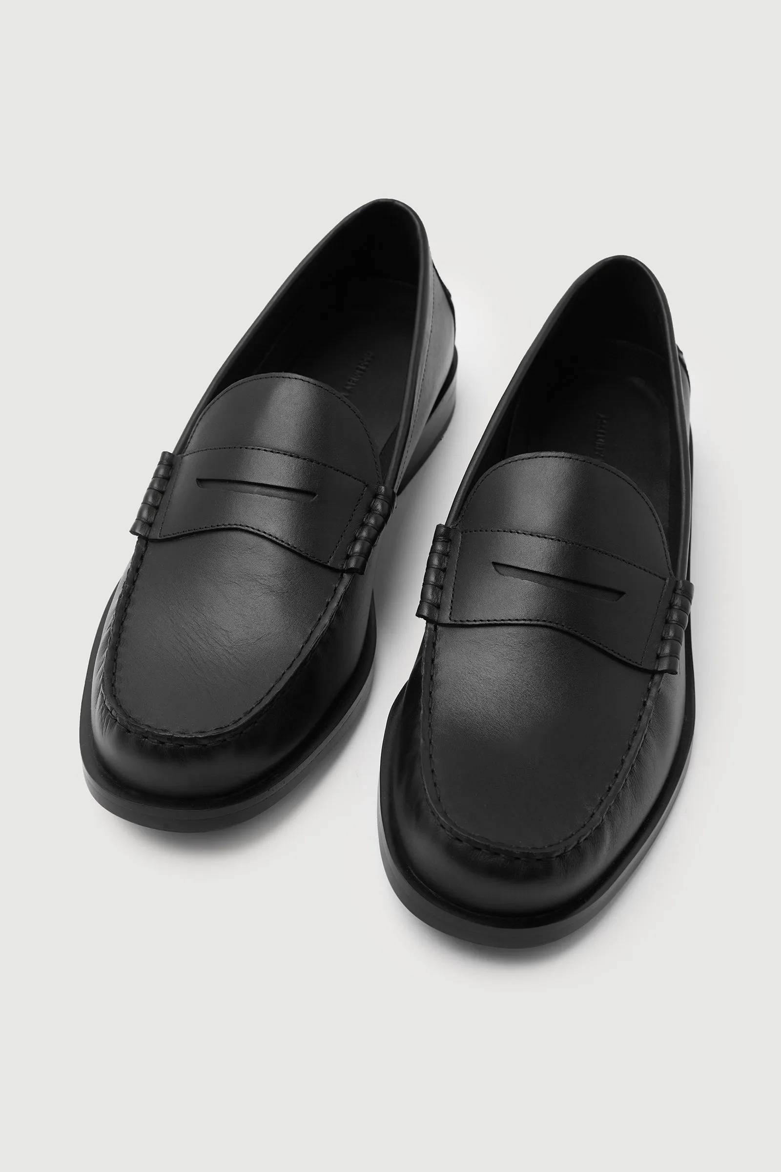 Pierce Loafer