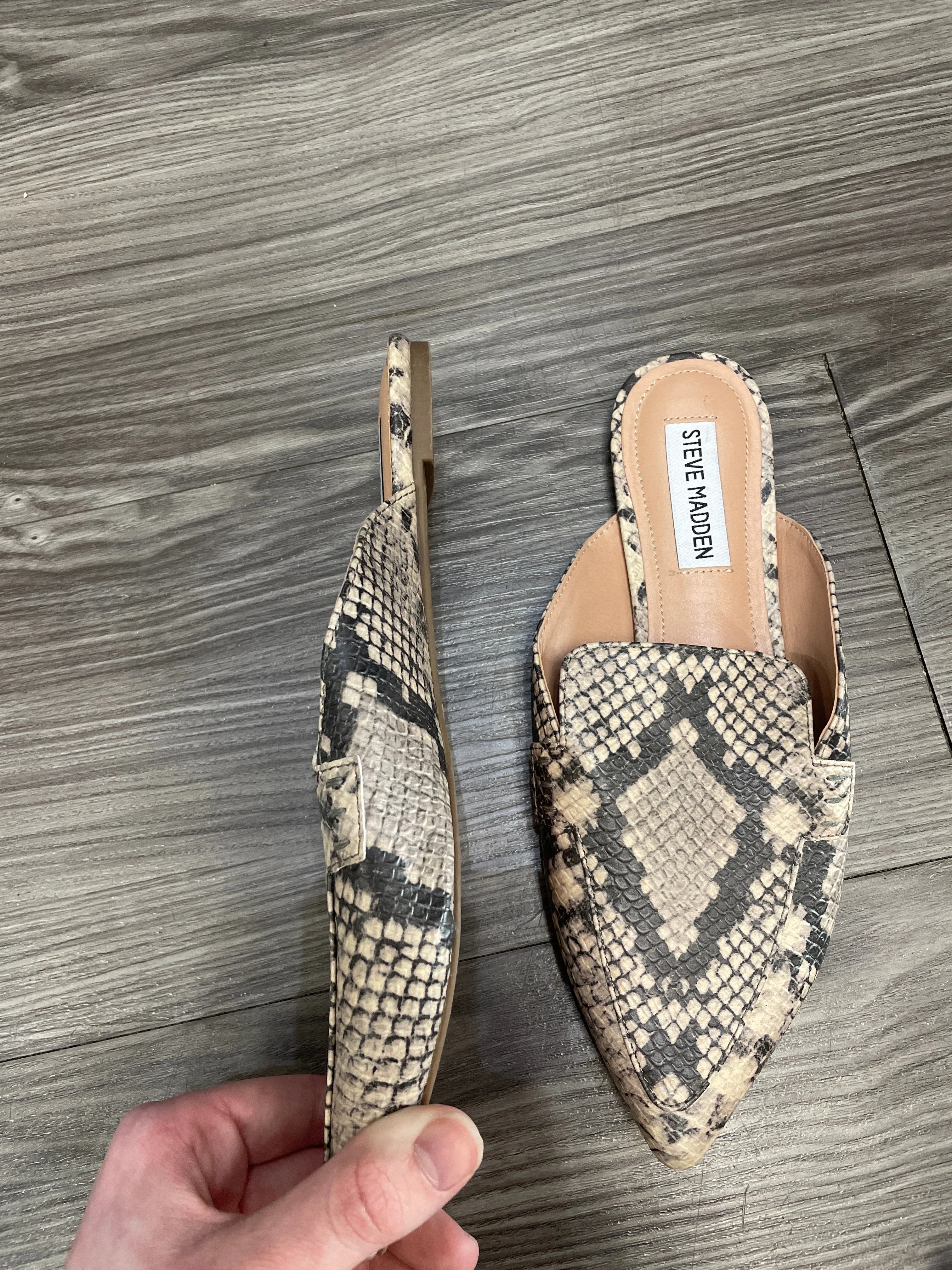 Shoes Flats By Steve Madden  Size: 6.5